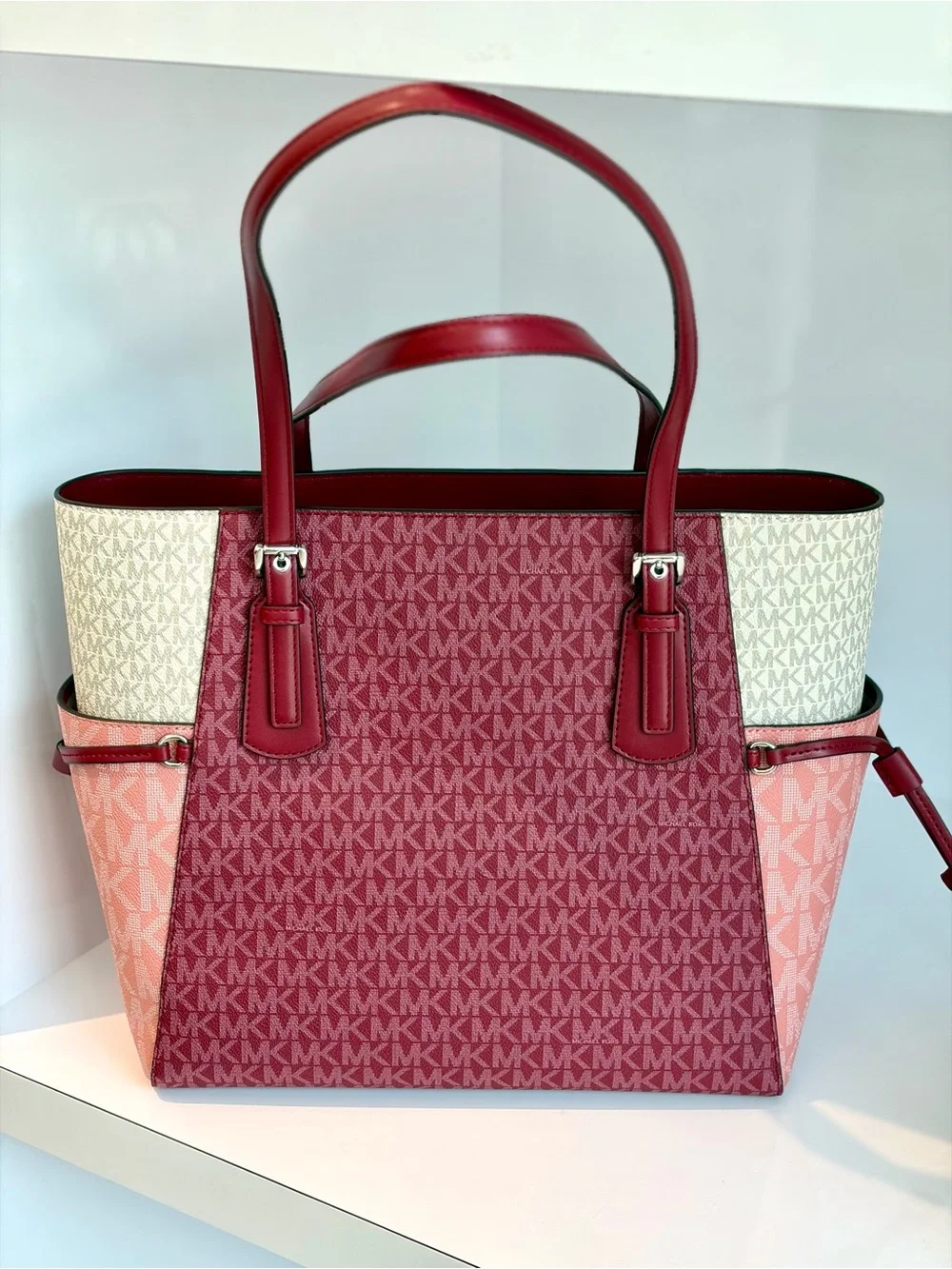 Michael Kors Voyager Large Color-Block Signature Logo Tote Shoulder Bag